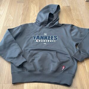 Majestic  | Yankees Sweatshirt